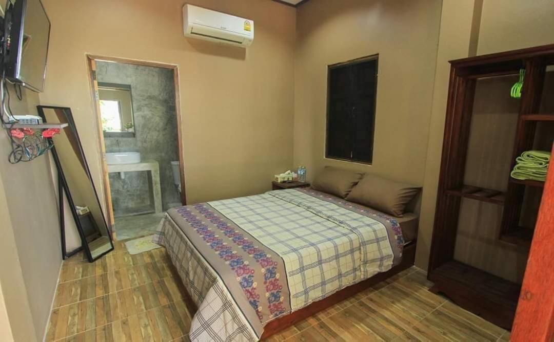 Baanyaiguesthouse Мак Экстерьер фото